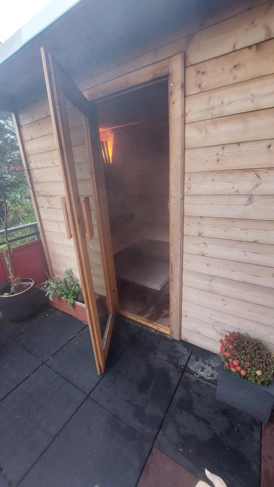 Lejlighed Sauna Apartement, 3 Bedrooms, 8