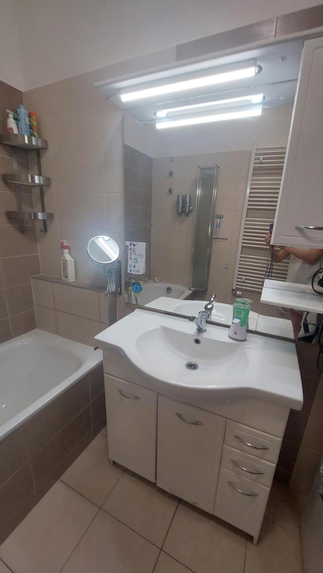 Sauna Apartement, 3 Bedrooms, 8 Lejlighed *
